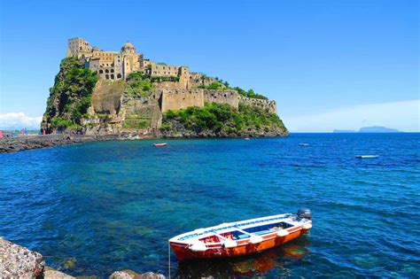  ¿Ischia the Magical Island: A Window into 11th-Century Italian Folklore?